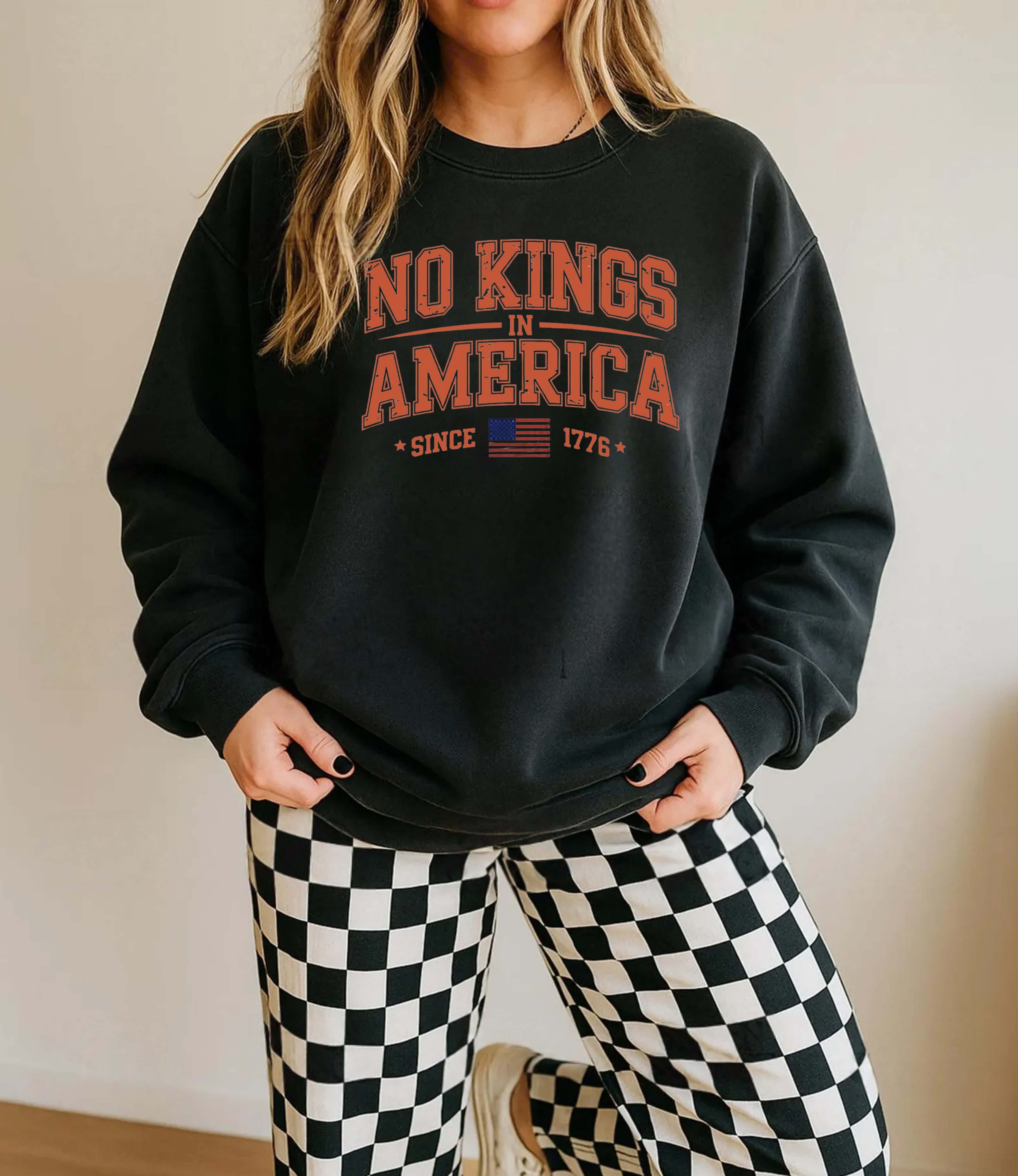 Vintage Style "No Kings in America" Sweatshirt